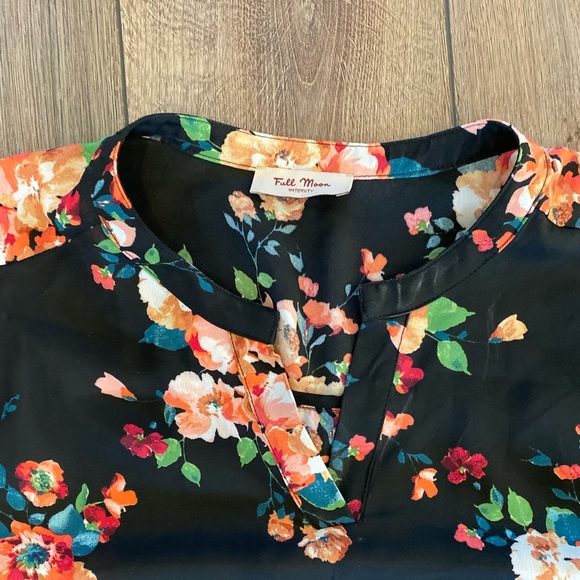 Maternity Floral Blouse/Tunic - Picture 5 of 5